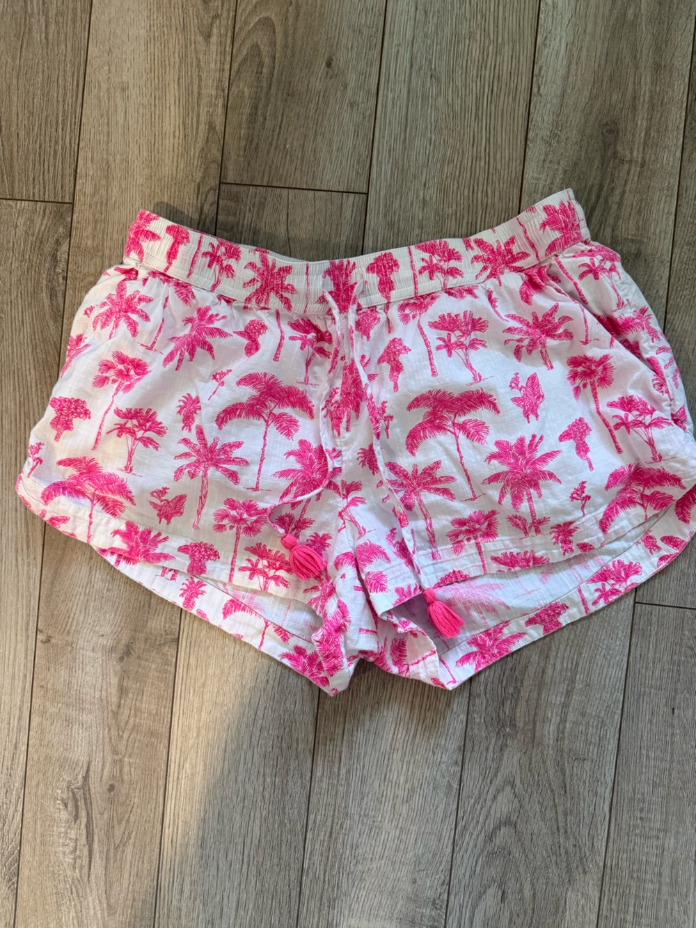 Women’s Vineyard Vines Shorts